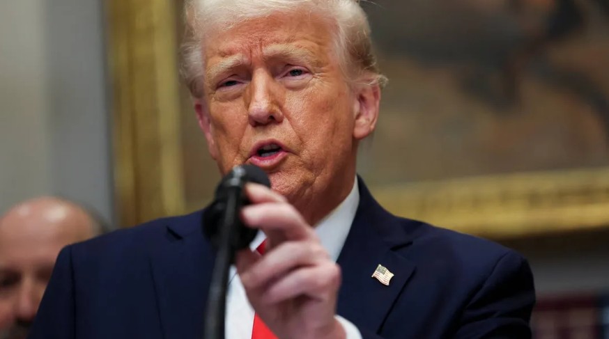 Trump'ın Kanada ve Meksika'ya Uyguladığı Cezai Tarifeler Yürürlüğe Girdi