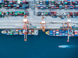 Perakendeciler, Tarifeler Nedeniyle İthalatları Öne Çekiyor