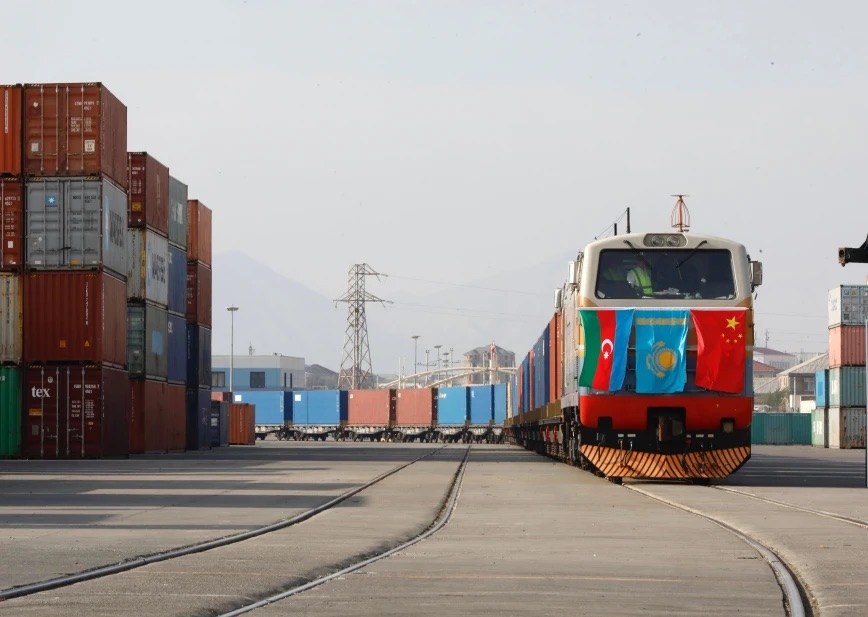 Azerbaycan Demiryolları 2024'ü Değerlendiriyor: Uluslararası Koridorlarda Önemli Dönüm Noktaları