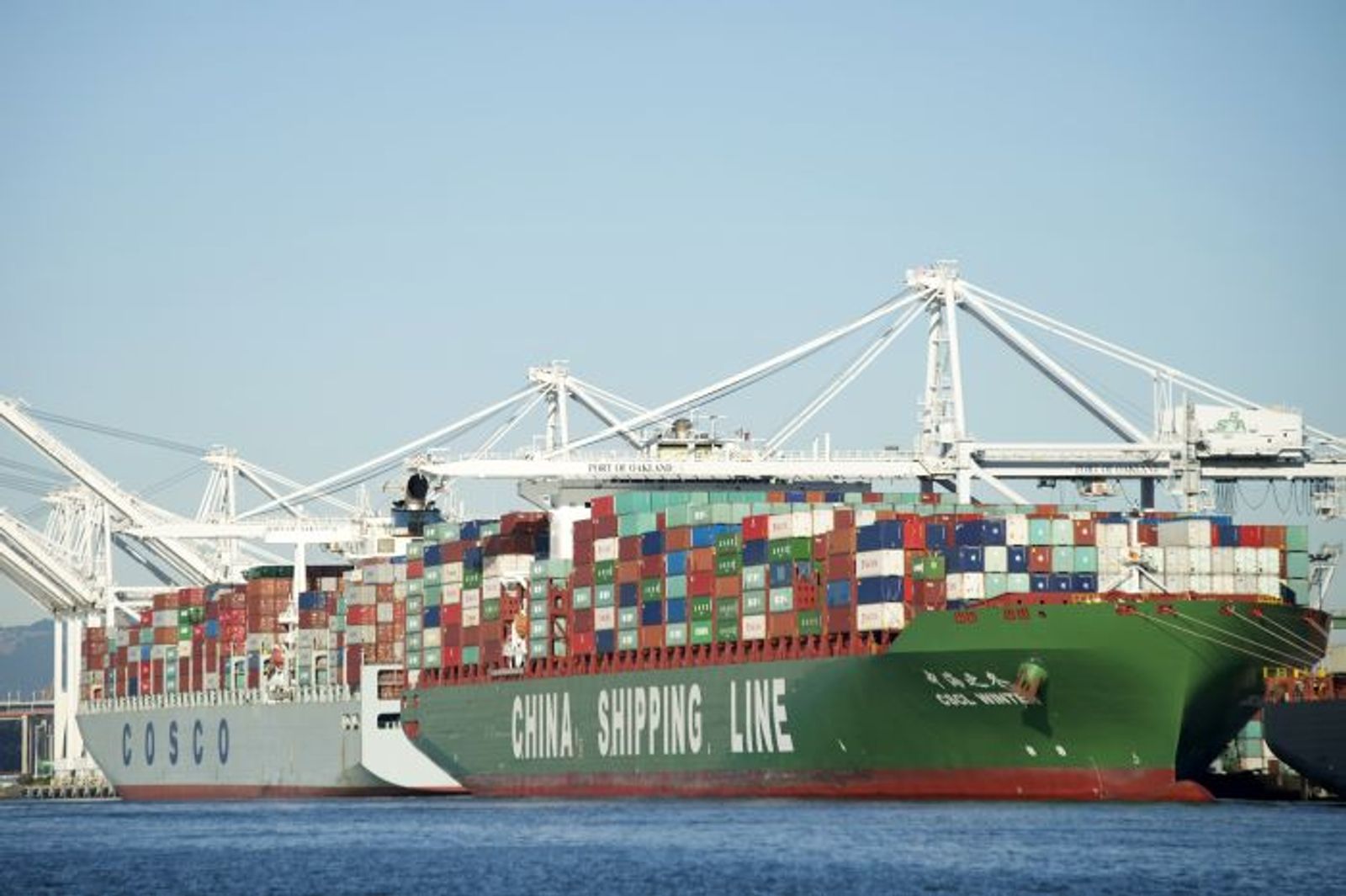 Yeni ABD Liman Ücretleri COSCO ve OOCL’e İlk Haftada 42 Milyon Dolar Maliyete Yol Açtı