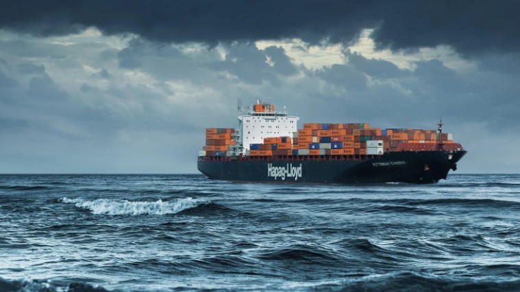 Ocak Ayında Deniz Navlun Fiyatları Düşerken, Tarifeler ve Kızıldeniz'deki Gerilimler Endişe Yaratıyor