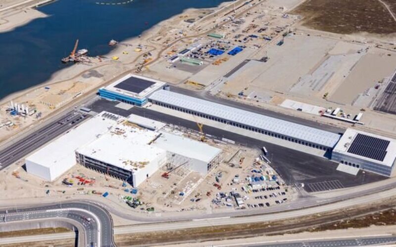 Maersk, Rotterdam'da Yenilikçi Cross Dock Tesisi Açtı