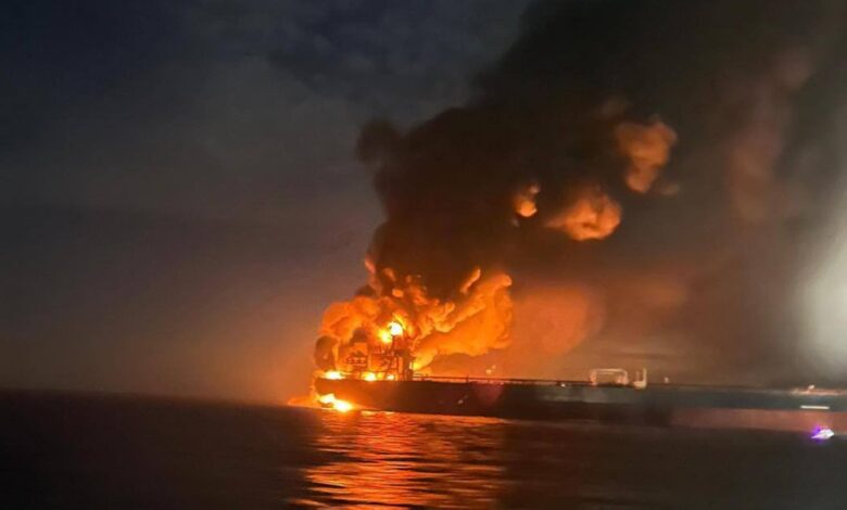 Rusya’nın 25 Kasım sonrası yürürlüğe giren FSB liman giriş rejimi, 48–53 saatlik gecikme riskleri, zorunlu sualtı kontrolleri, artan savaş sigortası primleri ve Karadeniz güvenlik ortamının tedarik zincirine etkilerine dair detaylı özet