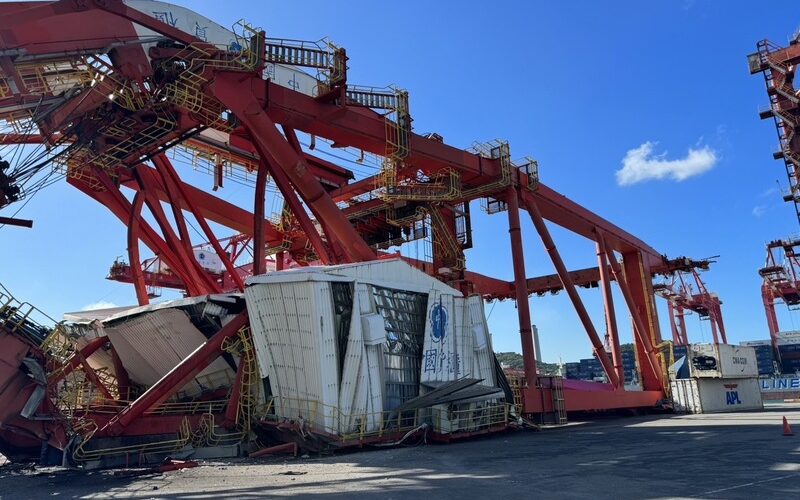 Keelung Port'ta Gantry Vinç Çöktü: Soruşturma Başlatıldı