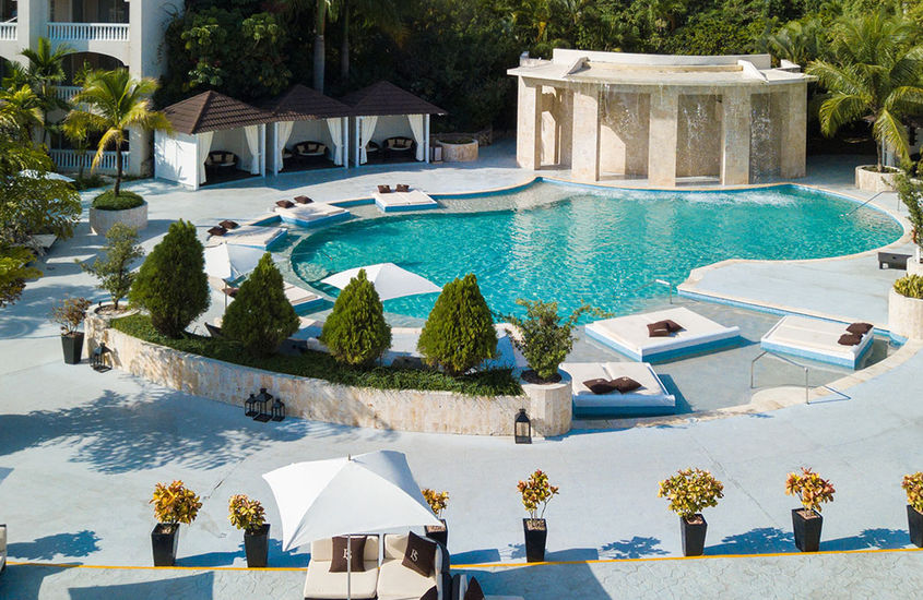 Presidential Suite pool