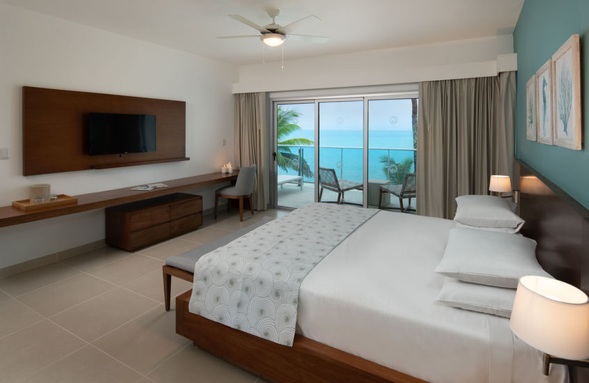 Imperial Suite bedroom with ocean view