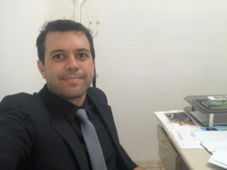 Estudos para utilização do biogás obtido da decomposição do aterrosanitário de Foz do Iguaçu.