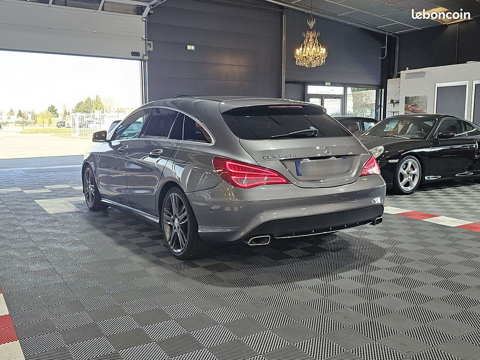 Miniature : Mercedes-Benz CLA Shooting Brake I (X117) 220 d Sensation 7G-DCT