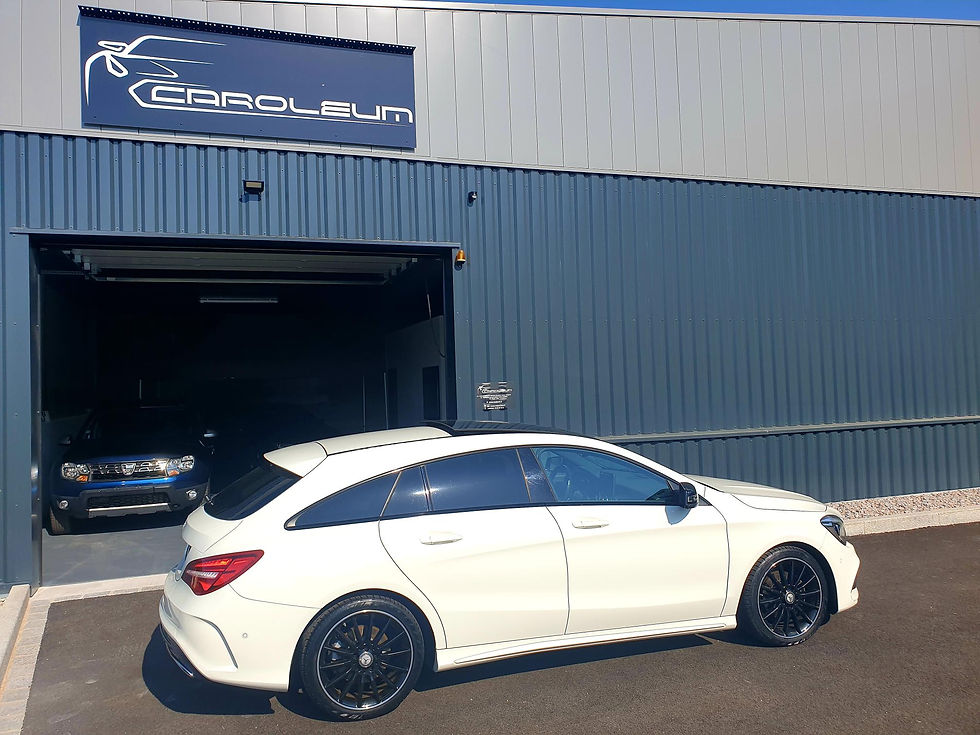 Miniature : MERCEDES CLA 200