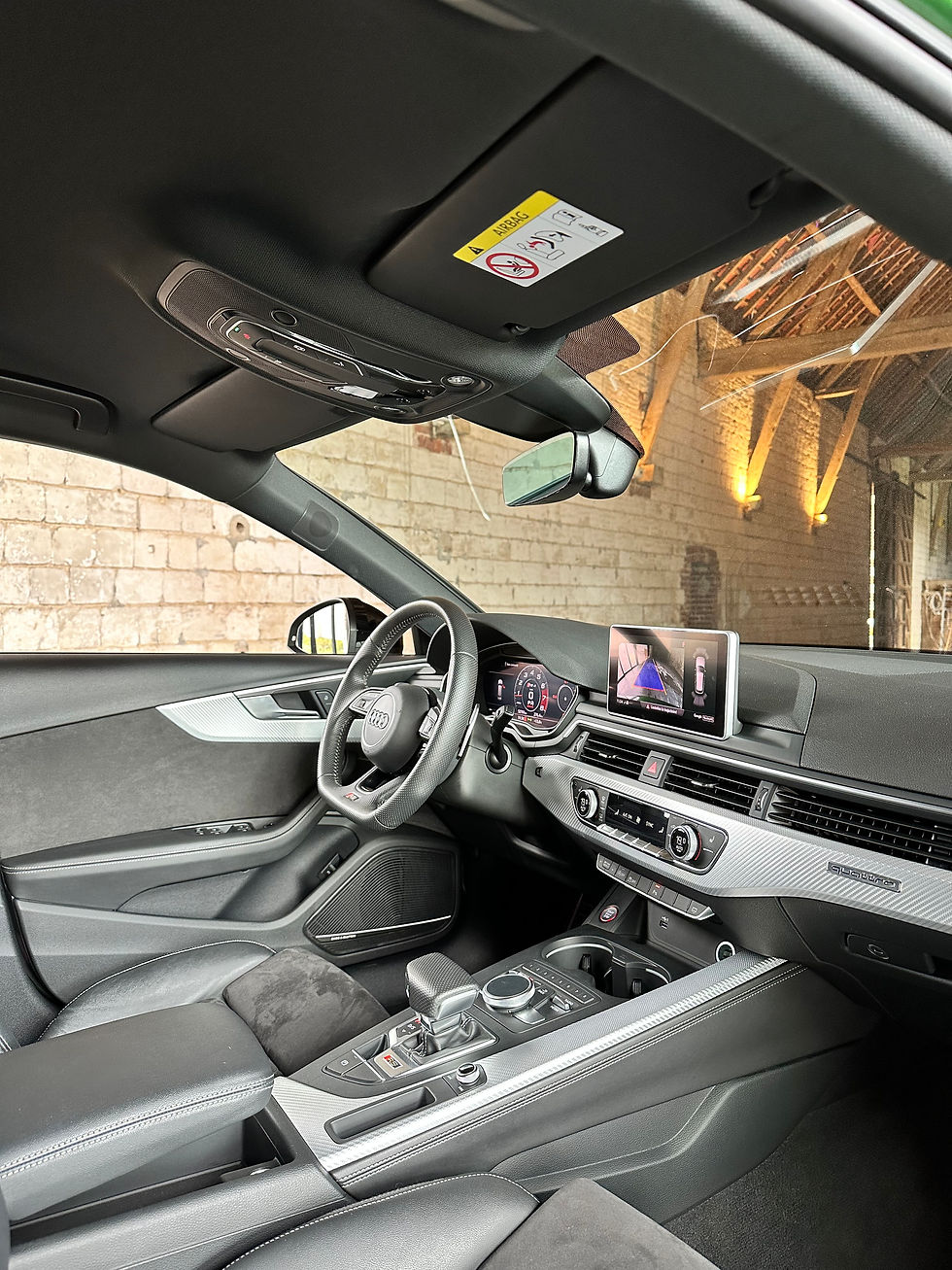 Miniature : AUDI RS4 - 450 CV -