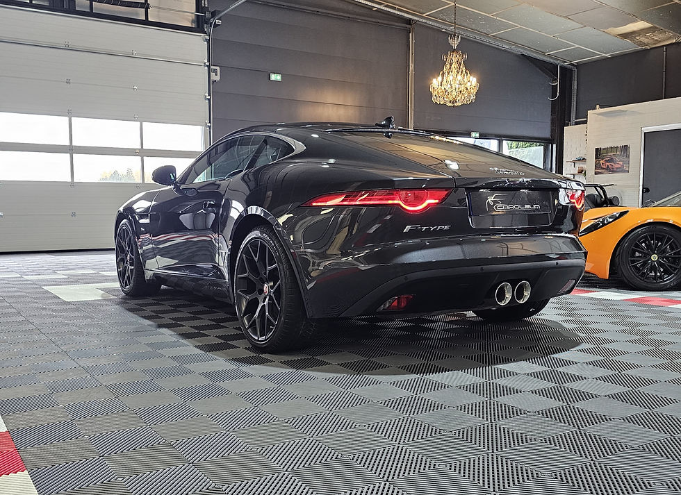 Miniature : Jaguar F-TYPE Coupe 3.0 V6 340 BVA8