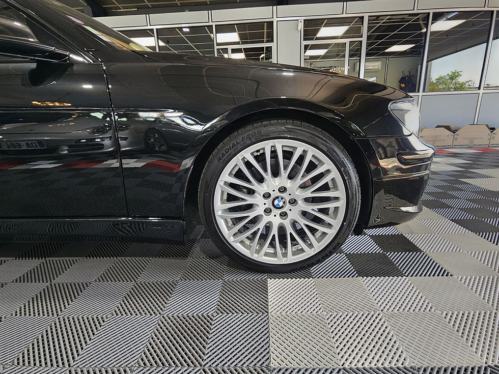 Miniature : BMW Série 7 IV (E66) 750LiA 367ch AC SCHNITZER
