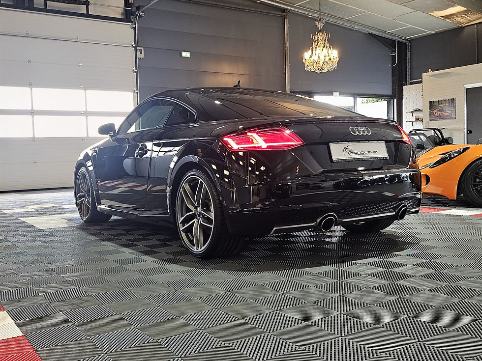 Miniature : Audi TT (8S) S-Line 2.0 TFSI 230 Quattro S-Tronic