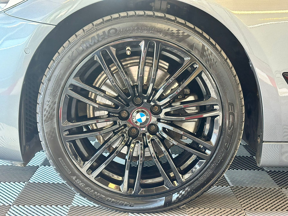 Miniature : BMW Série 5 518dA 150ch M Sport Steptronic