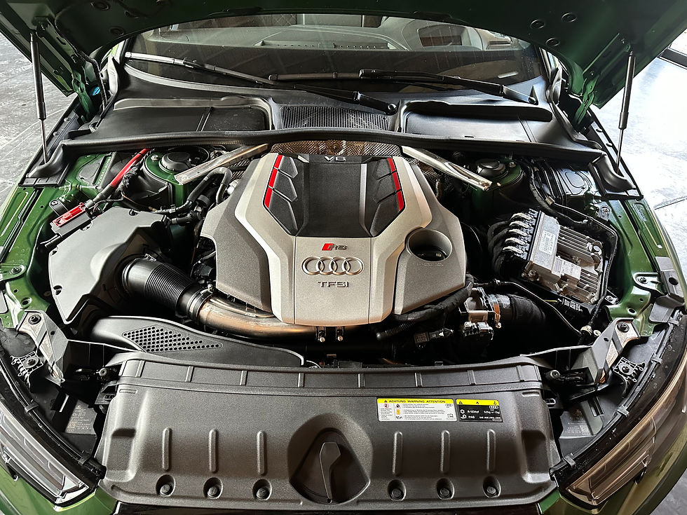 Miniature : AUDI RS4 - 450 CV -