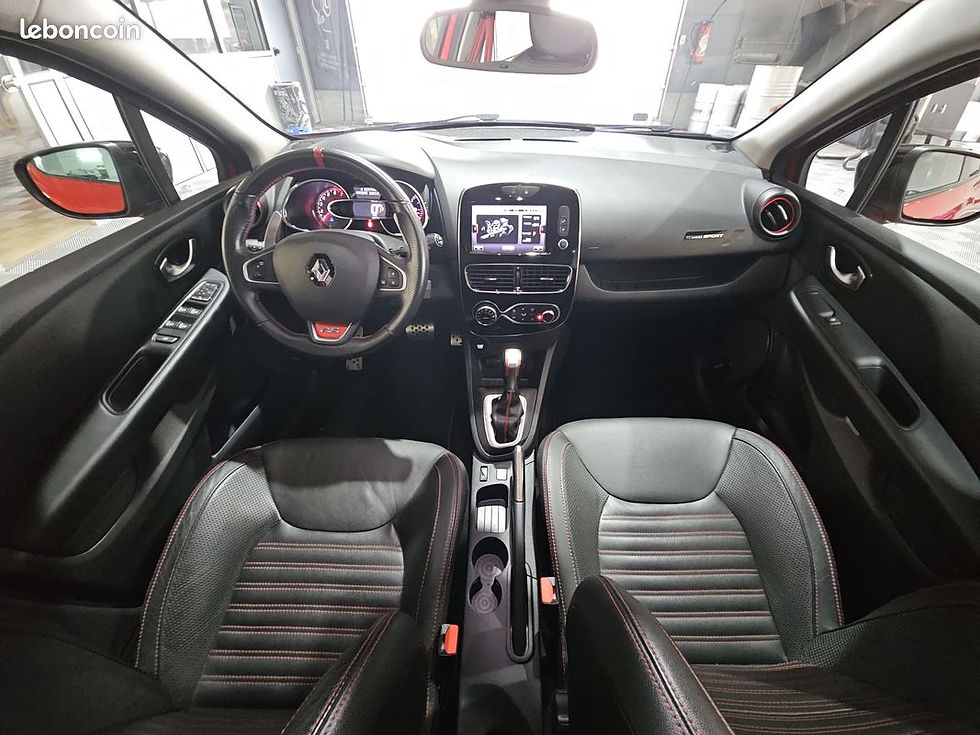 Miniature : RENAULT Clio 4 IV RS TROPHY 220 EDC AKRAPOVIC
