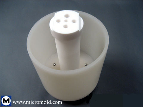 PTFE Reactor Vessel mounted in a Polypropylene Coolant Chamber