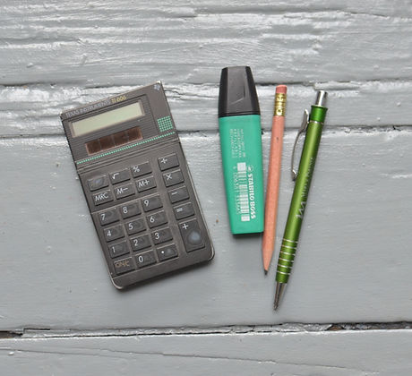 calculator-marker-pencil