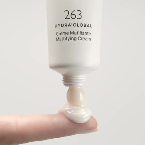 Thumbnail: Maria Galland - 263 Hydra' Global Mattifying Cream