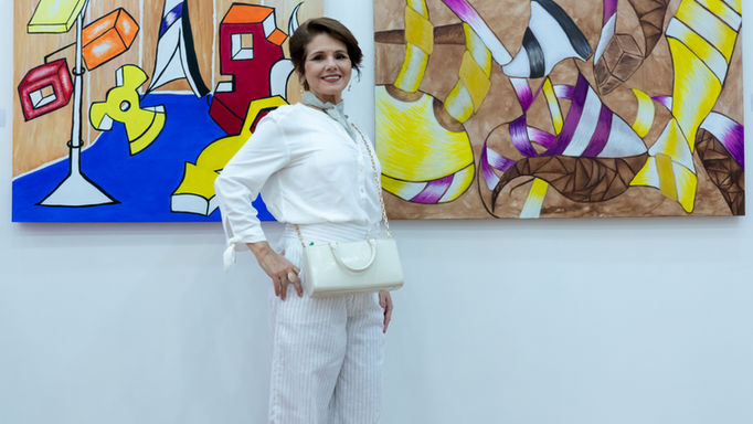 Karla Lessa: Entre a pluralidade das linguagens e a essência da liberdade artÃstica