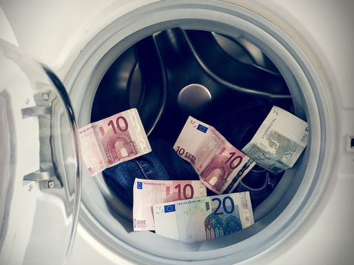 Antiriciclaggio, approvato dal Parlamento europeo un nuovo pacchetto di norme