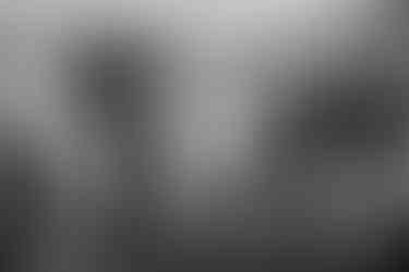 pierścionek zaręczynowy, obrączki, przygotowania Pana Młodego, ślub, wesele, Para Młoda, fotograf Warszawa, zdjęcia ślubne Warszawa, fotograf Mińsk Mazowiecki, wesele w hotelu,  piękne zdjęcia ślubne, ciężki dym, pierwszy taniec, wesele Łódź, zdjęcia z wesela, taniec w chmurach