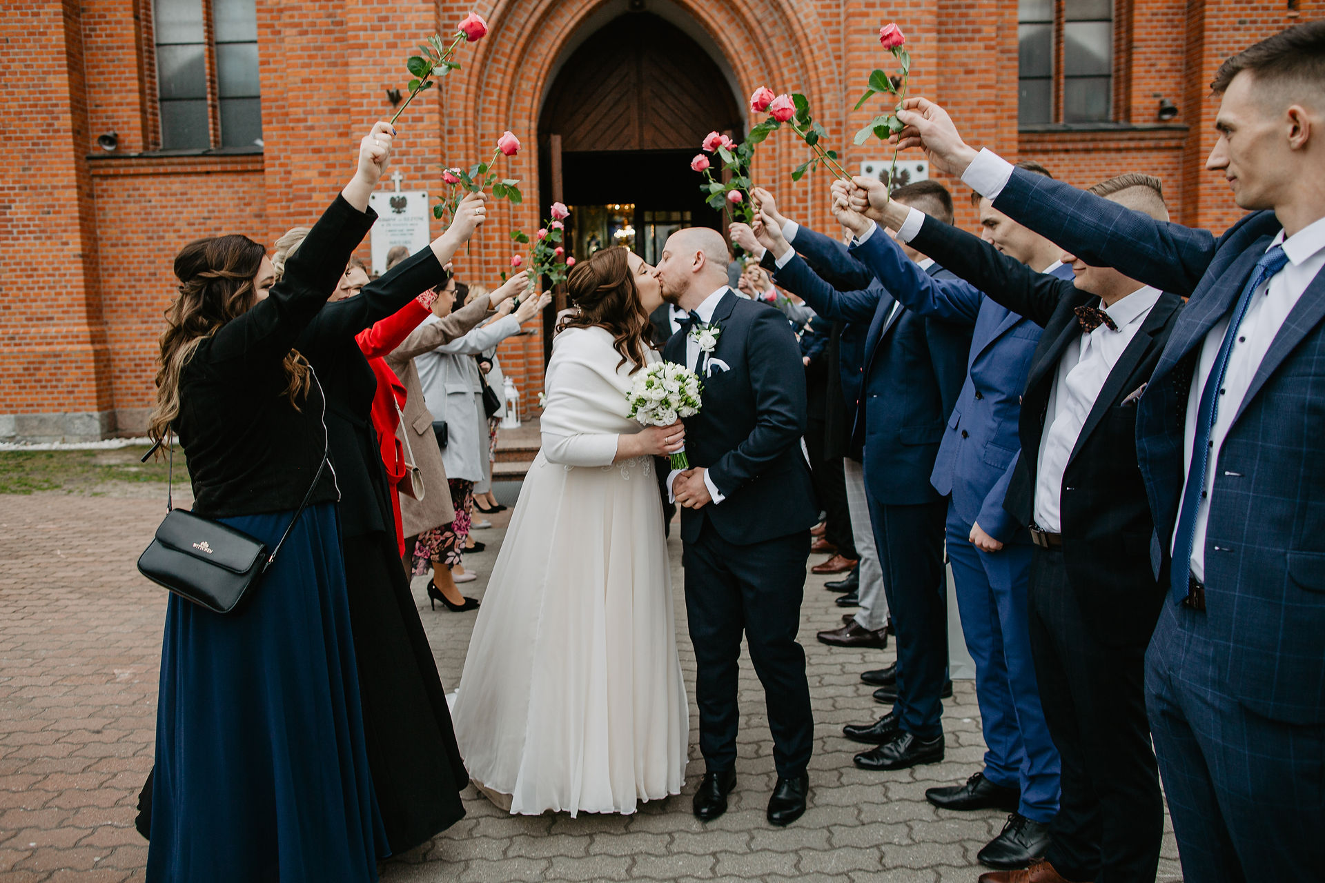 Fotograf Mińsk Mazowiecki, zdjęcia ślubne Mińsk Mazowiecki, wesele mazowsze, sala weselna w Brzozach, przygotowania pary młodej, ślub kościelny, wesele Mińsk Mazowiecki, fotografia ślubna