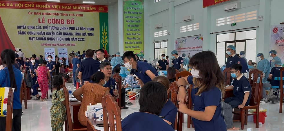 Dr. Ninh having a patient consultation