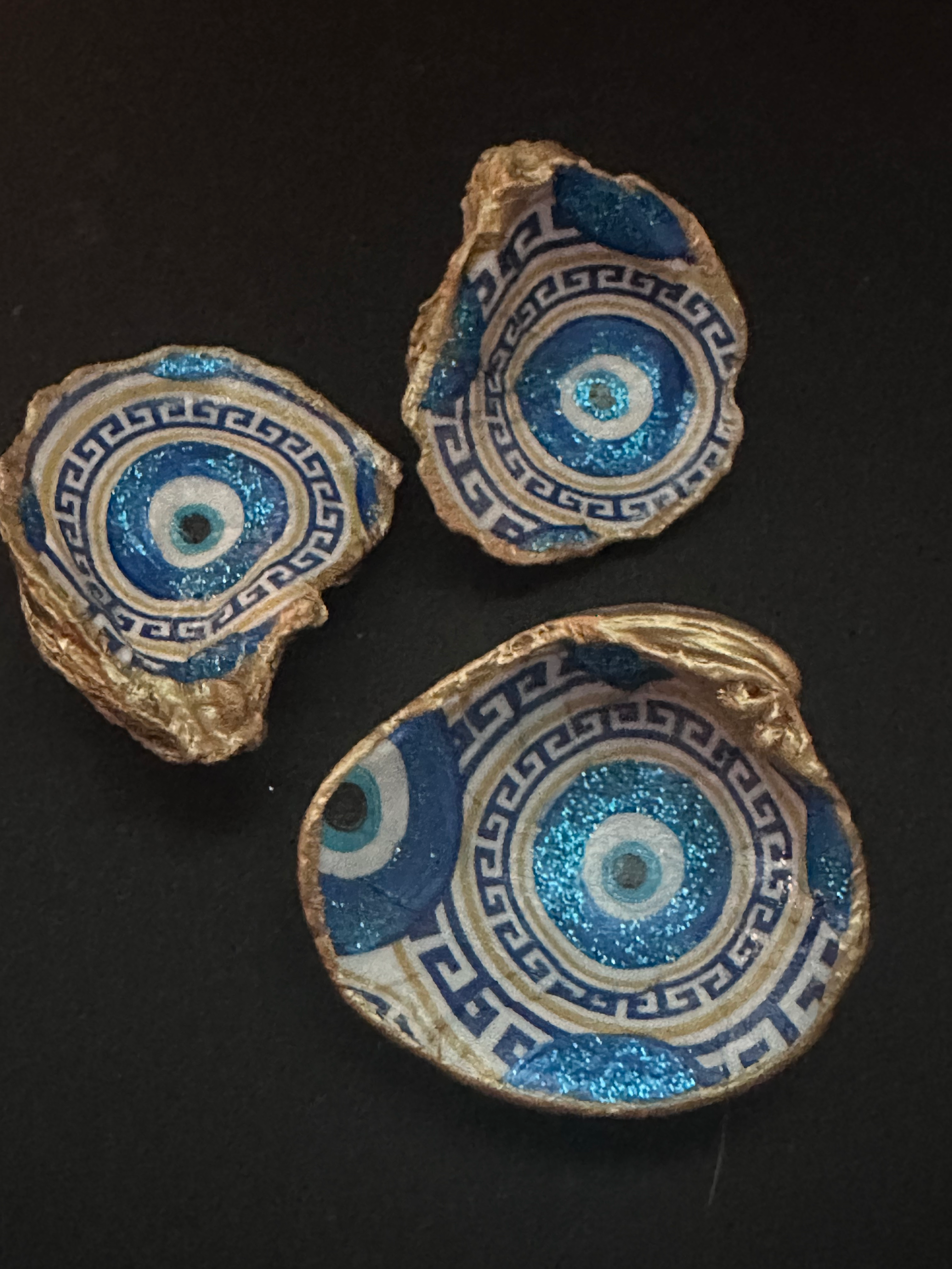 2 left - shells Byzantine style priced per comes with a gold stand