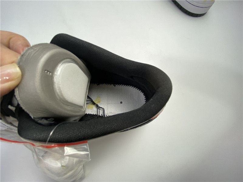 Thumbnail: NIKE DUNK SB LOW RAYGUN TIE-DYE WHITE