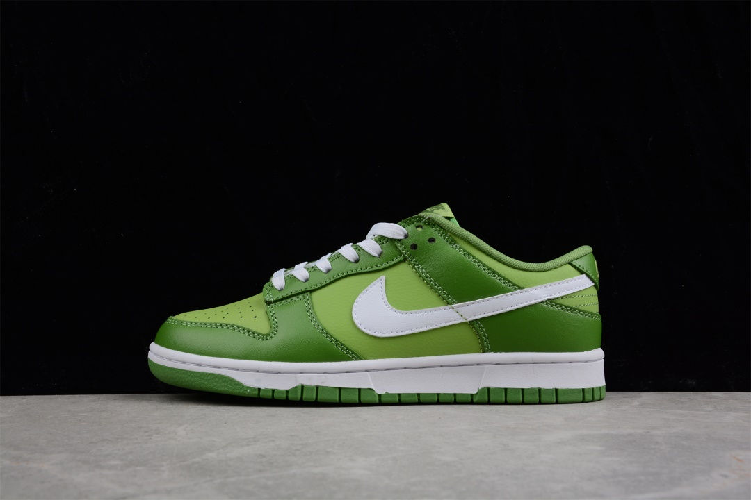 NIKE DUNK SB LOW CHLOROPHYLL GREEN WHITE