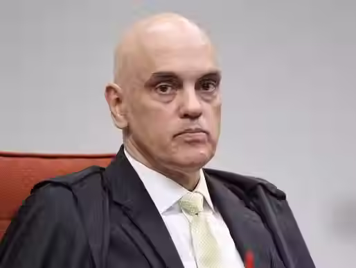 MORAES INVENTA A CENSURA RETROATIVA NO PAÍS