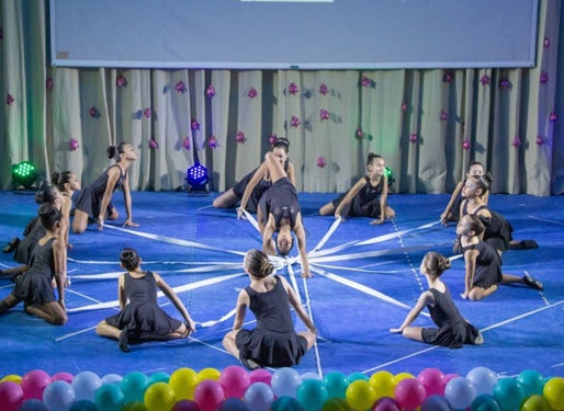 FESTIVAL DE GINÁSTICA RÍTMICA ENCANTA PÚBLICO NO TEATRO CÂNDIDO GARCIA