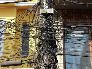 EM CIANORTE OU NAS FAVELAS DO RIO DE JANEIRO?