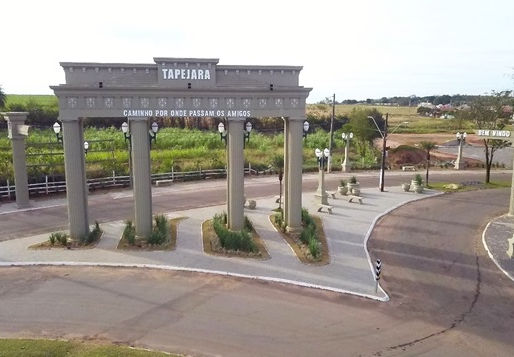 Presente para TAPEJARA