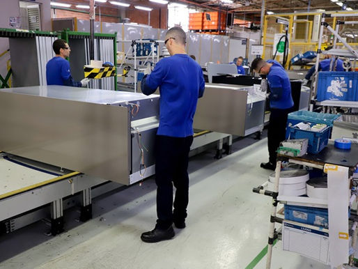 Paraná registra maior aumento de salário médio entre estados do Sul e Sudeste