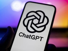 Brasileiros enviam 140 milhões de mensagens por dia ao ChatGPT, diz OpenAI
