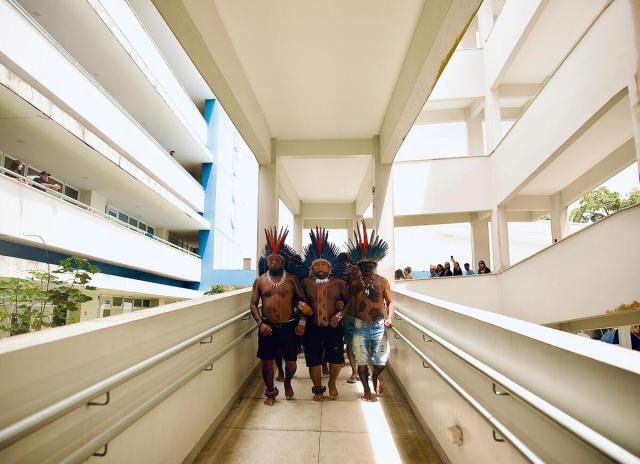 Protestos de indígenas ocorrem em outros pontos do Estado: Fotos - Nay Jinknss