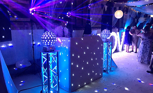 Furtho Manor Farm Rob Lawes Entertainmen