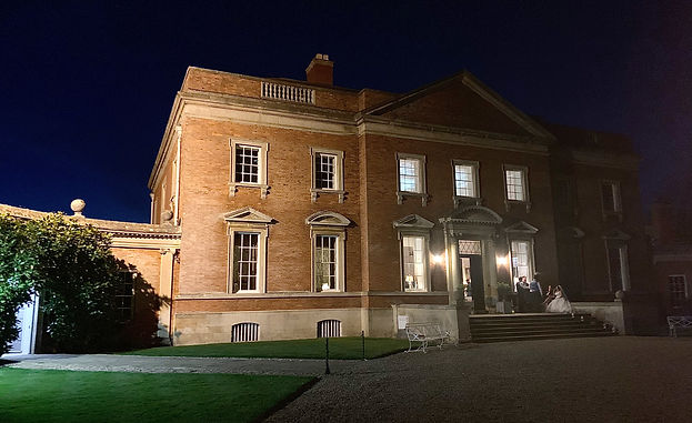Kelmarsh Hall Rob Lawes Entertainments W