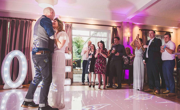 Hothorpe Hall Rob Lawes Entertainments w