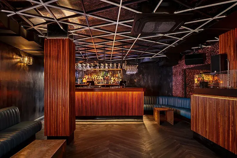 Oneflor, Workshop55, Smoked pine black, Chevron