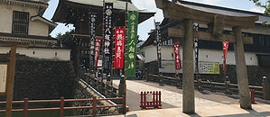 八坂神社境内