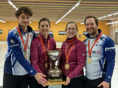 Zug-Uzwil mit Skip Ursi Hegner gewinnt die Mixed Schweizermeisterschaft 2022!