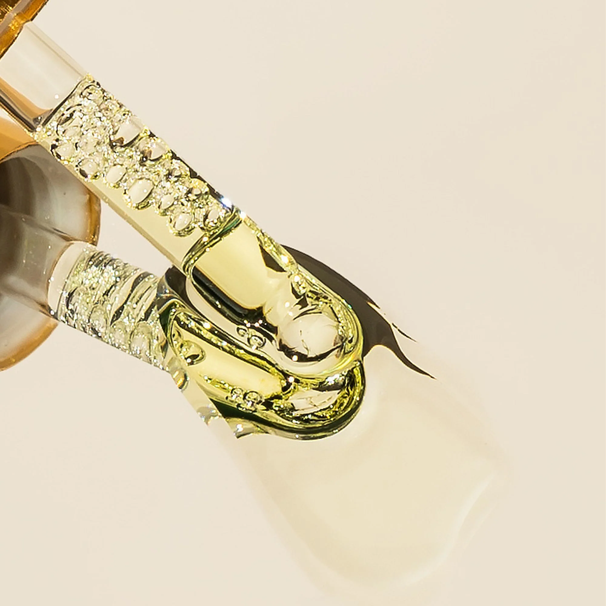 BROW GOLD NOURISHING GROWTH OIL – Image 3