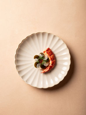 Tuna tartar on a crispy base