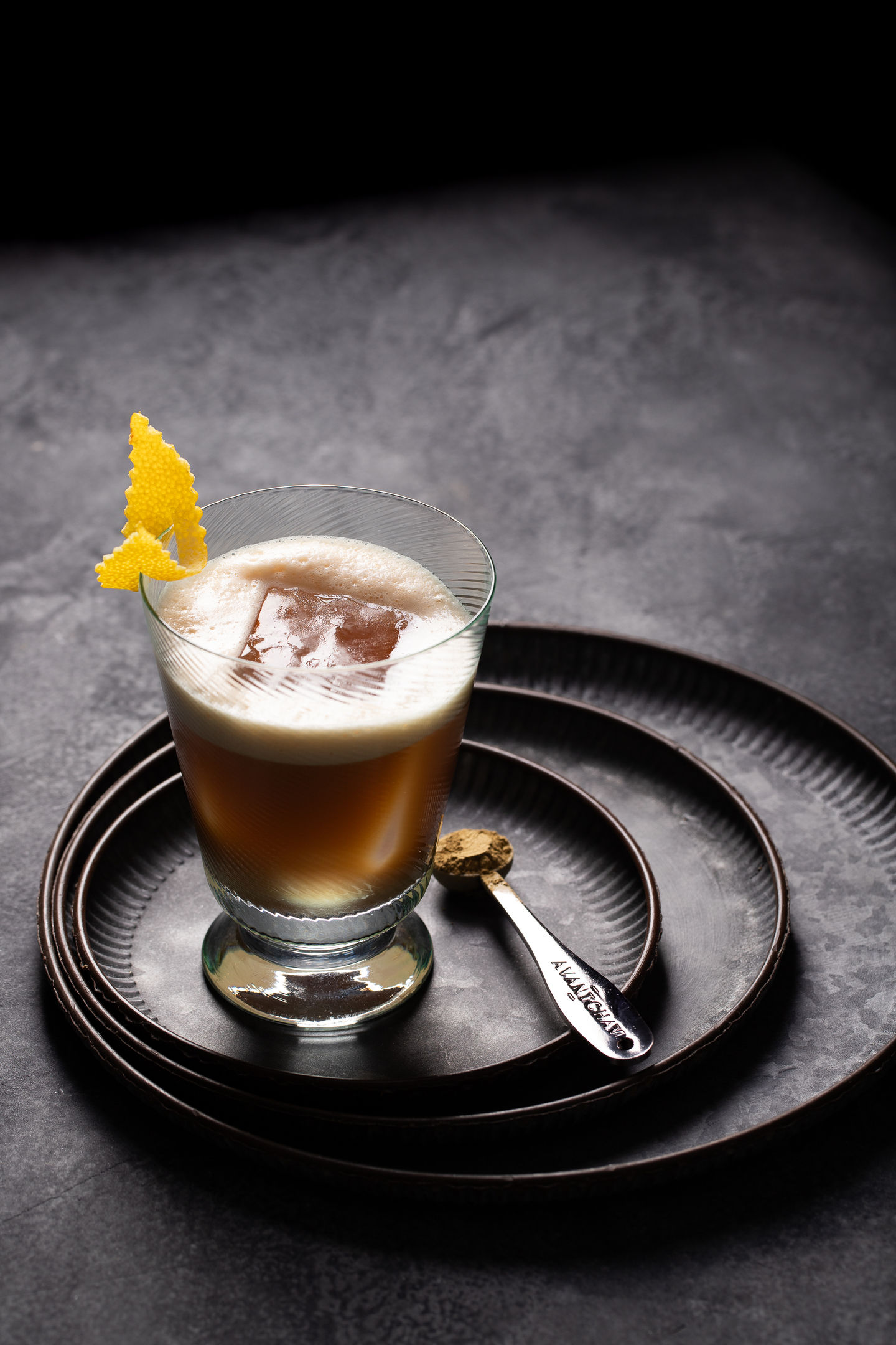 Hojicha tea and vanilla sour