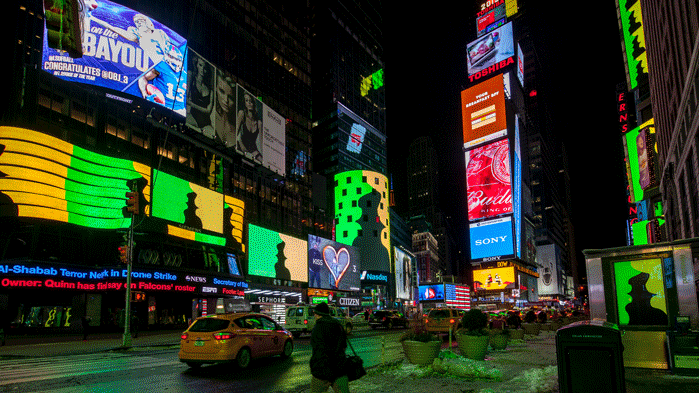 RR-TSQ-night1-699px.gif