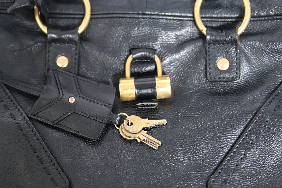 Thumbnail: Yves Saint Laurent Muse Vintage Bag