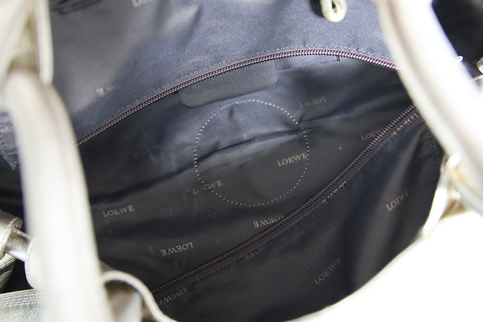 Thumbnail: Loewe Nappa Aire Hand bag